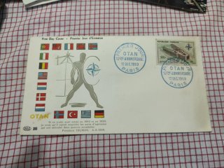 3 sobres primer día de circulación 1959, 1968,1991