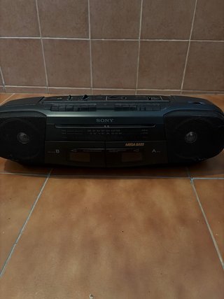 Radio Cassette Sony Mega Bass CFS-W328