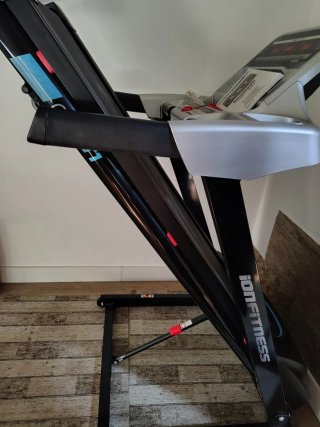 Cinta de Correr ION Fitness Corsa T1