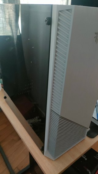 ordenador Torre PC con LEDs RGB como nueva