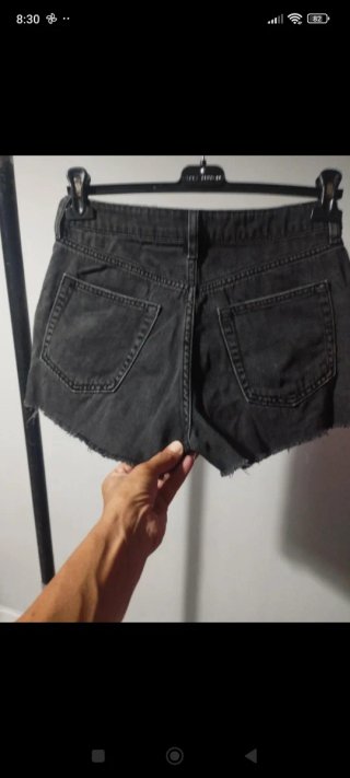 Shorts H&M denim ricamati taglia S