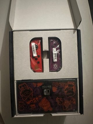 Nintendo Switch OLED Pokémon Scarlatto e Violetto