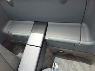 Mercedes-Benz  SL 2004