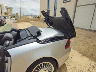 Mercedes-Benz  SL 2004
