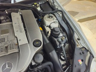 Mercedes-Benz  SL 2004