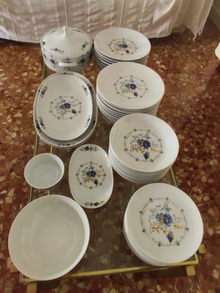 Vajilla Fraespa Pamplona Porcelana Azul/Blanco. 54