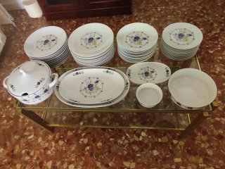 Vajilla Fraespa Pamplona Porcelana Azul/Blanco. 54