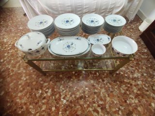 Vajilla Fraespa Pamplona Porcelana Azul/Blanco. 54
