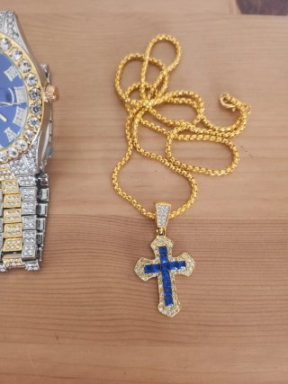 Reloj,  Pulsera y Cadena  Cruz Brillantes