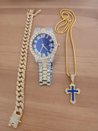 Reloj,  Pulsera y Cadena  Cruz Brillantes