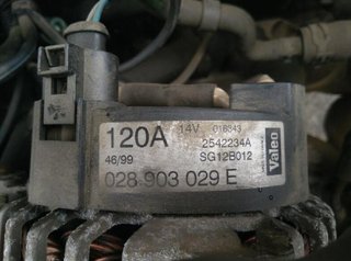 Volkswagen 038103373c culata passat berlina 182867