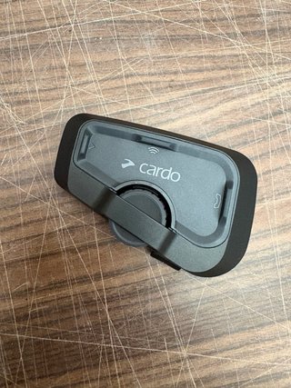 OJO Intercomunicador Cardo FREECOM 4X Averiado