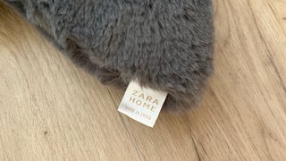 Pack 2 cojines: gato y estrella. Perfil solidario