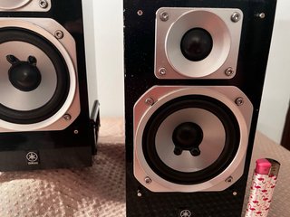 Altavoces auto amplificados Yamaha NS-SP150