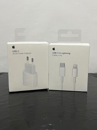 Cargador Apple 20W + Cable USB-C Lightning
