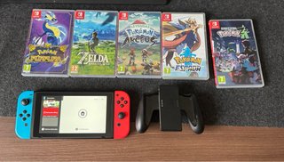 Nintendo Switch + 5 Juegos Pokémon y Zelda