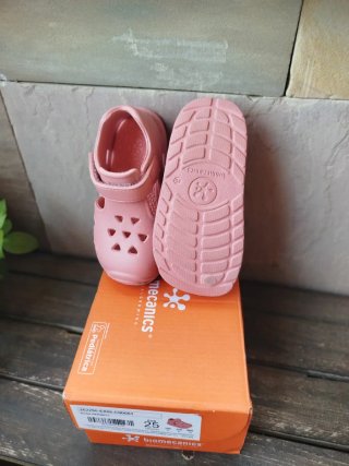 Sandalias Biomecanics Rosa Talla 25