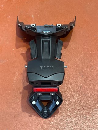 Portamatriculas BMW F900R 2025