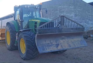 John Deeere 7530 Premium.