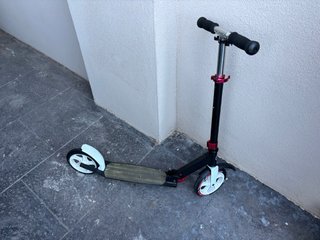 Patinete Head