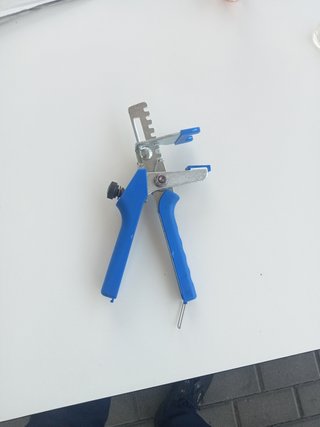 Nivelador de cerámicas