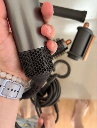 Dyson Airwrap con accesorios - Poco uso Sin caja