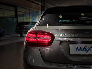MERCEDES BENZ GLA 200 D 136 CV URBAN LINE AUTO 7-T