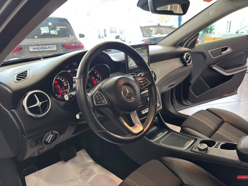 Mercedes-Benz GLA 2017, foto 9