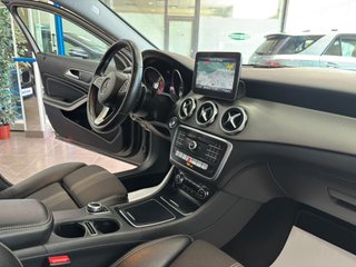 MERCEDES BENZ GLA 200 D 136 CV URBAN LINE AUTO 7-T