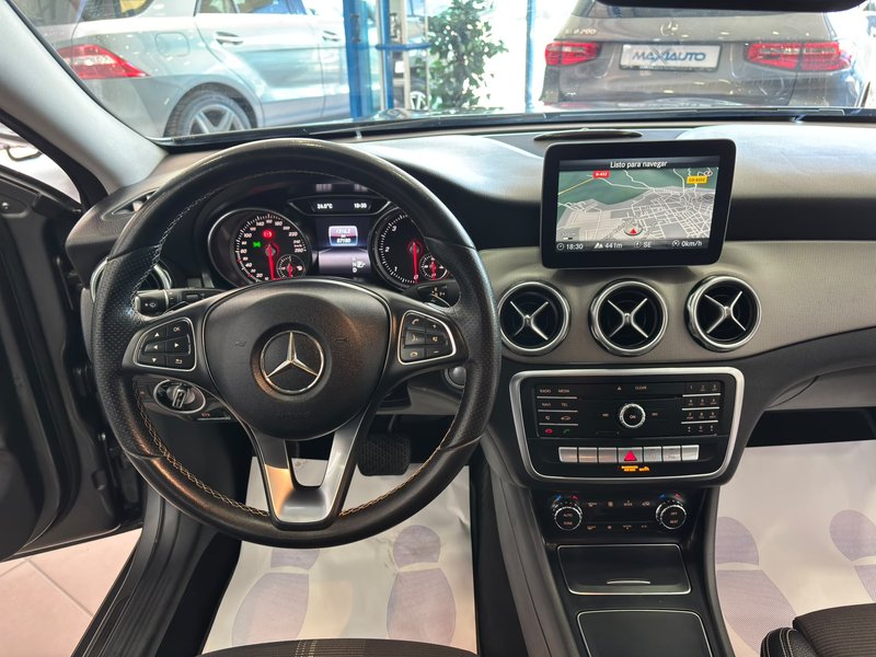 Mercedes-Benz GLA 2017, foto 17