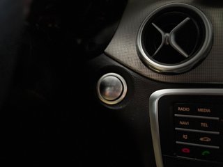 MERCEDES BENZ GLA 200 D 136 CV URBAN LINE AUTO 7-T