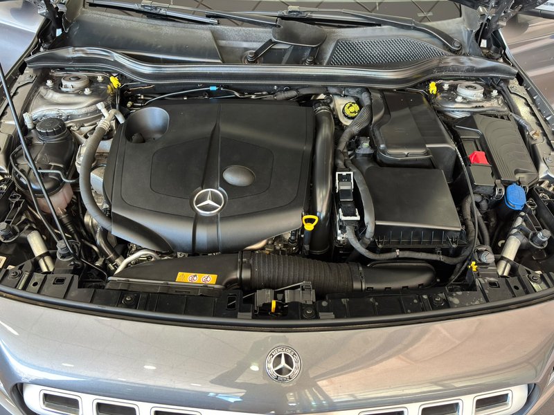 Mercedes-Benz GLA 2017, foto 23