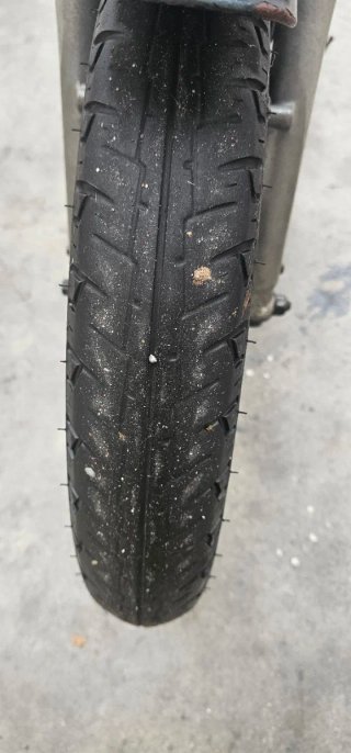 Honda CB250 Naked Verde Oscuro
