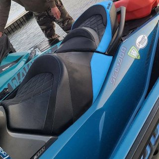Tapizado asiento moto de agua