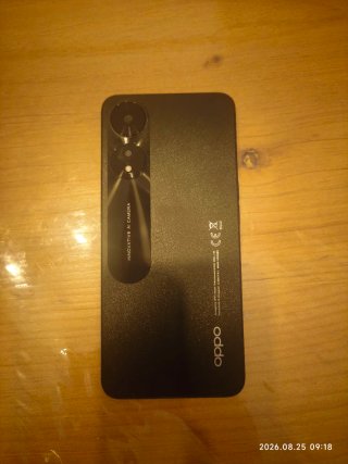 OPPO A78 5G 128 GB. Incluye cargador original