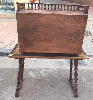 Bargueño decorativo madera y marquetería