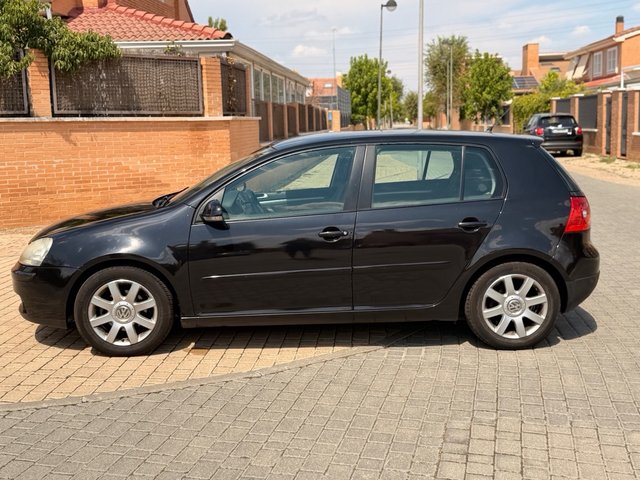 Volkswagen Golf 2006
