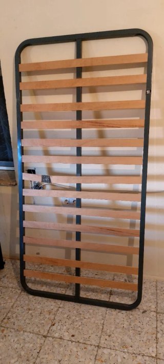 Somier metálico con lamas de madera de 90 x 180