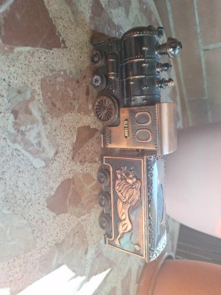 Tren de vapor cobre antiguo