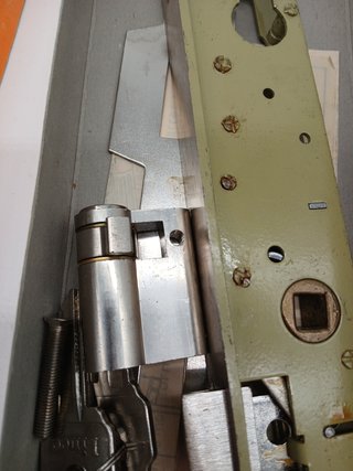 CERRADURA LINCE 5403-25 PLATEADA
