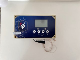 Puerta Automática Gallinero Plástico