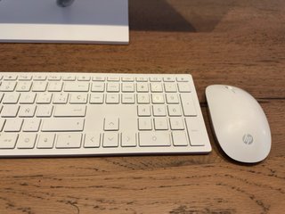 Ordenador HP All in One 23.8” Blanco
