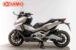 HONDA FORZA 750