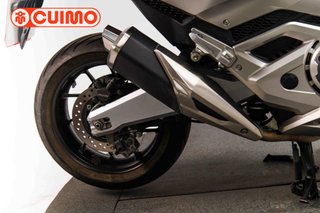 HONDA FORZA 750