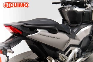 HONDA FORZA 750