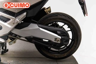 HONDA FORZA 750