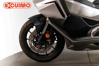 HONDA FORZA 750
