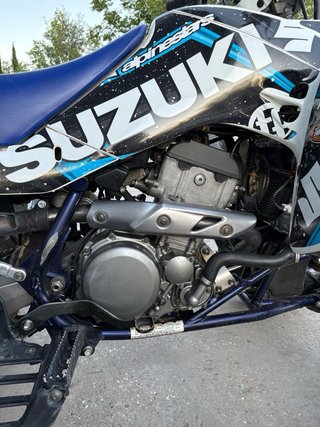 Suzuki LT-Z400 Quad Blanco y Azul