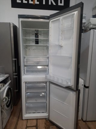 Nevera Hotpoint Ariston con garantía