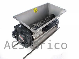 Despalilladora Inox Motor Eléctrico - 0,75 kW - 1500 kg/h - 90x50 cm - Grifo